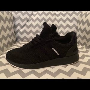 Neighborhood adidas iniki